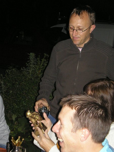 P8200376.jpg -  Pete explains he has been standing all evening after seizing his back on Sunday and finally doing a number two on Thursday. 